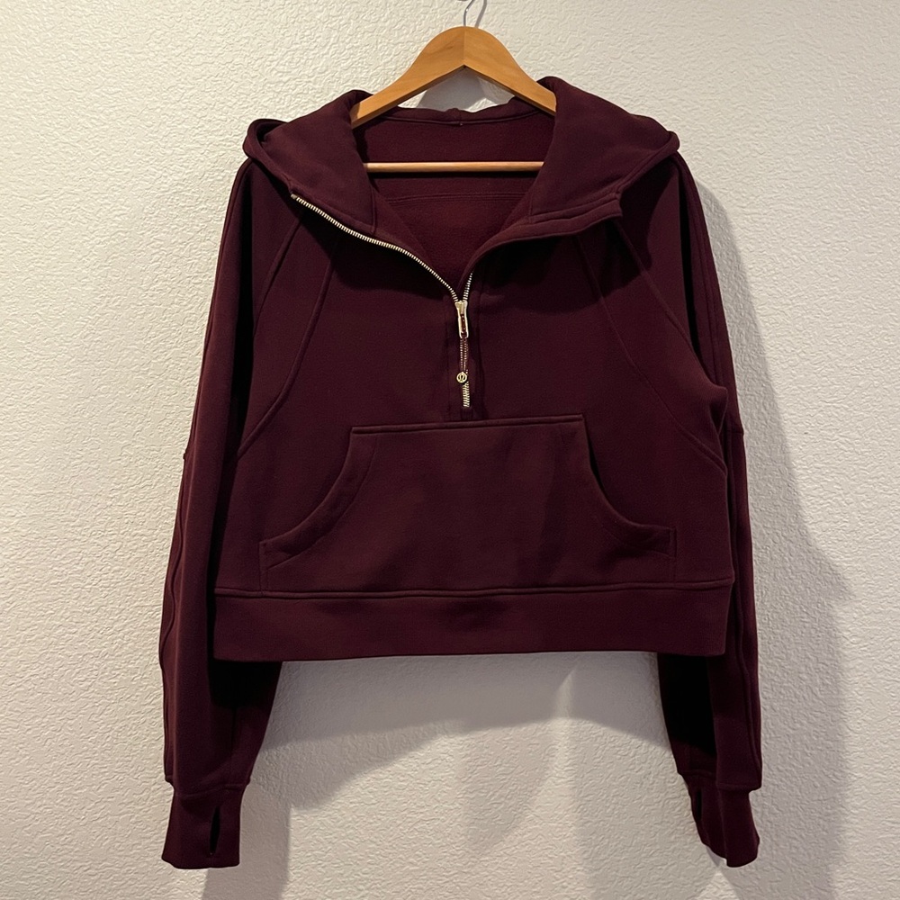 Lululemon Women's Burgundy Scuba M